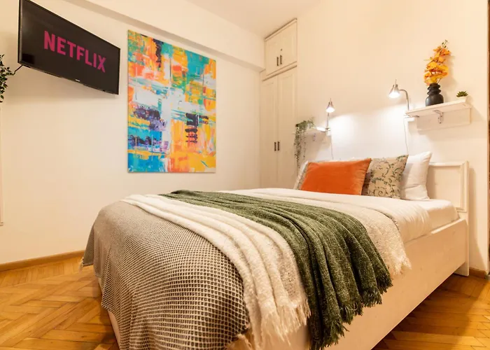 2Br Apartment At Piata Natiunilor Unite: Perfect For City Center Stays Bucureşti